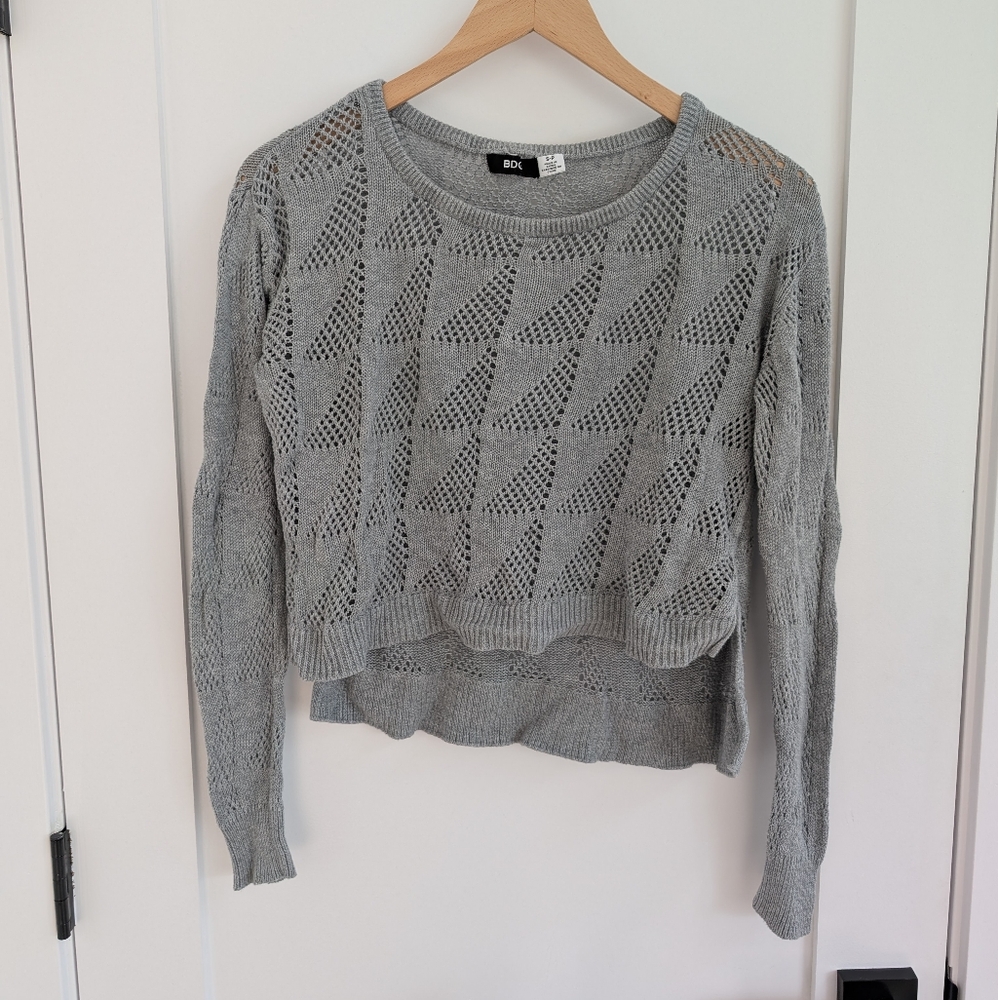 ✨4 for 12 Gray Open-Knit Lightweight Sweater Size Small